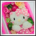 クックL949RW☆'s cooksnap of when they made キャラ弁♡キティちゃん全身おにぎり.