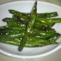 Bururin's cooksnap of when they made ✿いんげんの❀ピリ辛✿バター醤油炒め.