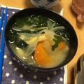 ともぱんたから's cooksnap of when they made じゃがいもとワカメの味噌汁◆.