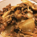 そらいろのねこ's cooksnap of when they made 大根と舞茸のそぼろ煮.