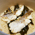 peachkid's cooksnap of when they made 切り身を焼いて簡単！土鍋鯛めし.