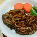 ずぼらはな's cooksnap of when they made 煮ひじきとお豆腐のチーズinハンバーグ.