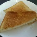 2児ママみきてぃ's cooksnap of when they made ◆かけるだけっ♡メープルパン◆.