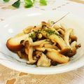旦那は皿洗い's cooksnap of when they made ヘルシー♪きのこのソテー ナンプラー風味.