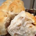 コニャ's cooksnap of when they made 全粒粉10%の、手捏ね、くるみちぎりパン.
