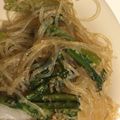makosaka's cooksnap of when they made 超簡単!! 春菊と春雨のサラダ.