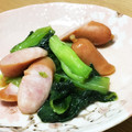 ちゃむ♡'s cooksnap of when they made 小松菜とウインナーのオイスター炒め.