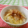 赤い電話's cooksnap of when they made チーズとかつおぶしのごはん.