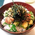 ネムネム犬's cooksnap of when they made オリーブオイルで洋風マグロアボカド丼.
