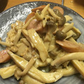 ♪ともえ♪'s cooksnap of when they made キノコとウィンナーのマヨポン炒め♬。•.
