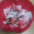 マリじゃん's cooksnap of when they made 大根とカニカマのわさび酢あえ.