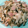 09mik's cooksnap of when they made きのこのバターポン酢炒め♪.