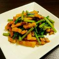 チェルミー♪'s cooksnap of when they made ニンニクの芽と細切り豚肉炒め.