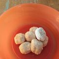 ももきちたろう's cooksnap of when they made 簡単スノーボール.