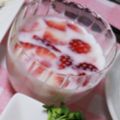 加とチャン's cooksnap of when they made ひな祭りにも♡飲むヨーグルトde苺ゼリー.