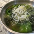 babibabi7's cooksnap of when they made 簡単！鶏ガラわかめレタススープ！卵無しも.