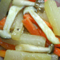 コウセイママ's cooksnap of when they made 大根とにんじんの味噌炒め.