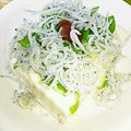 ユーロン's cooksnap of when they made 【農家のレシピ】しらすと梅肉の冷奴.