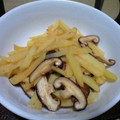 koyayan's cooksnap of when they made じゃが芋と椎茸のきんぴら.