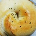 たぬきのみんさん's cooksnap of when they made 白パン材料でモチモチベーグル.