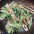 クック1I6RVE☆'s cooksnap of when they made 小松菜とちくわのごまみそバター炒め.