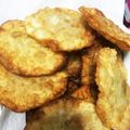 コモコたん's cooksnap of when they made 余った餃子の皮を簡単リメイク！チーズ揚げ.