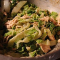 ＊実月＊'s cooksnap of when they made 鶏と白菜のｗごまマヨサラダ.