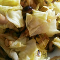 shishi_sai's cooksnap of when they made 簡単ヘルシー！キャベツときのこの炒め物.