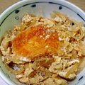 ayuteddy's cooksnap of when they made ＊節約・ランチに＊コロッケ丼＊.