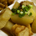 maruru-nn's cooksnap of when they made 簡単！めんつゆでさつま揚げと大根の煮物.