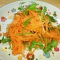 YUuChegogo's cooksnap of when they made 簡単やみつき＊キャロット・ラペ＊.