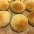 すっちすっち's cooksnap of when they made 翌日もしっとりふわふわ♡基本のパン生地.