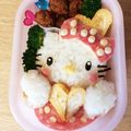 ともーこじ's cooksnap of when they made キャラ弁♡キティちゃん全身おにぎり.
