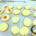 HARURINME's cooksnap of when they made 理想的なサクサク感！絞り出しクッキー.