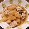 あきにゃんだ's cooksnap of when they made 鶏肉と大根の煮物.