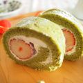 チョコラUU's cooksnap of when they made ひな祭りカラー♪苺と桜の抹茶ロールケーキ.