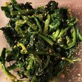 コエリウユミ's cooksnap of when they made 冬の楽しみ♪ちぢみほうれん草の胡麻和え.