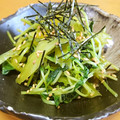 yuki808's cooksnap of when they made 超簡単☆セロリと豆苗とたくあんの炒めあえ.