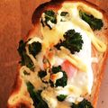 す1222's cooksnap of when they made ブロッコリーのチーズトースト.