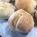 pink_kozou's cooksnap of when they made ★毎朝焼きたて★白神こだま酵母プチパン.