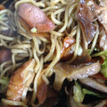 トラととら's cooksnap of when they made オタフクソースで作るもちもち麺焼きそば.