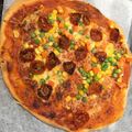 クックZNVXRB☆'s cooksnap of when they made 30分で完成！？不思議パンのアボカドピザ.