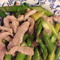 kimi2144's cooksnap of when they made 豚とろとアスパラガスの塩炒め.