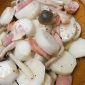 kimimaruo's cooksnap of when they made ∮にんにく風味✰里芋とベーコンの炒め煮∮.