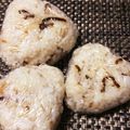 ＊marble＊'s cooksnap of when they made 塩昆布とごま油のおにぎり.