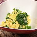 ひよこ02's cooksnap of when they made 彩り鮮やか♪ブロッコリーと炒り卵のサラダ.