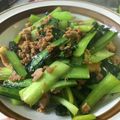 ✳︎ゆきん✳︎'s cooksnap of when they made 「サラダ小松菜」と豚肉油揚げ炒め.