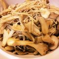 らたらん's cooksnap of when they made きのこの麺つゆバター炒め.