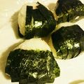 あゆＰん's cooksnap of when they made スティックおにぎり★食べ安い海苔の切り方.