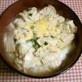 hirokumi93's cooksnap of when they made あつあつとろとろタマゴとうふ丼♪.